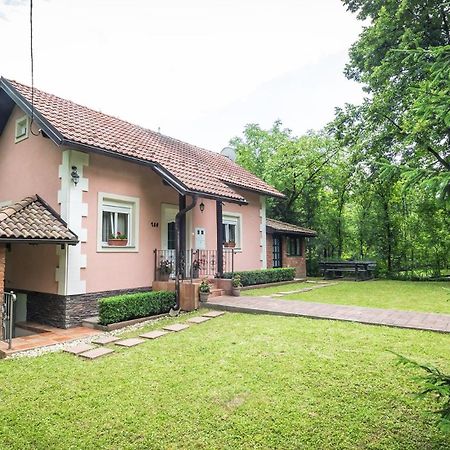 Nika Čatrnja Exterior foto